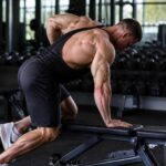 découvrez comment optimiser votre dos grâce à notre guide complet du rowing avec haltère, incluant conseils, techniques et exercices pour renforcer efficacement vos muscles dorsaux.