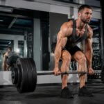découvrez comment le soulevé de terre peut renforcer votre puissance et améliorer votre forme physique grâce à des techniques efficaces et des conseils d'experts.